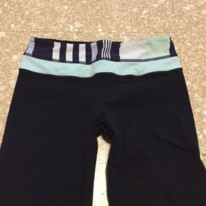 Lululemon black groove pants